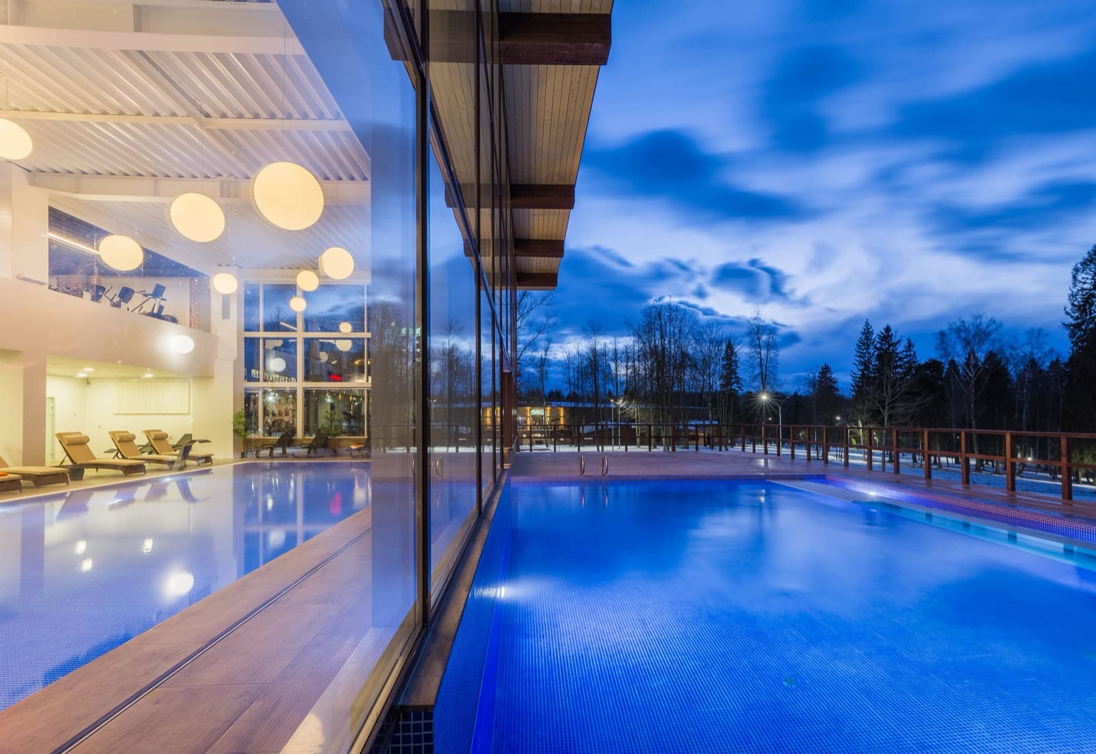 Термальный SPA и бассейны курорта «Русские Сезоны Пересвет»
